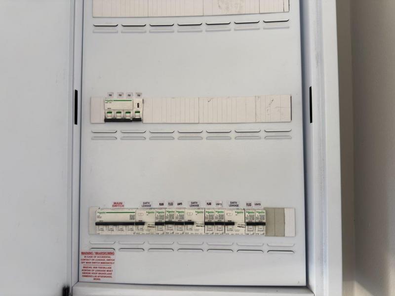 To Let commercial Property for Rent in Claremont Western Cape